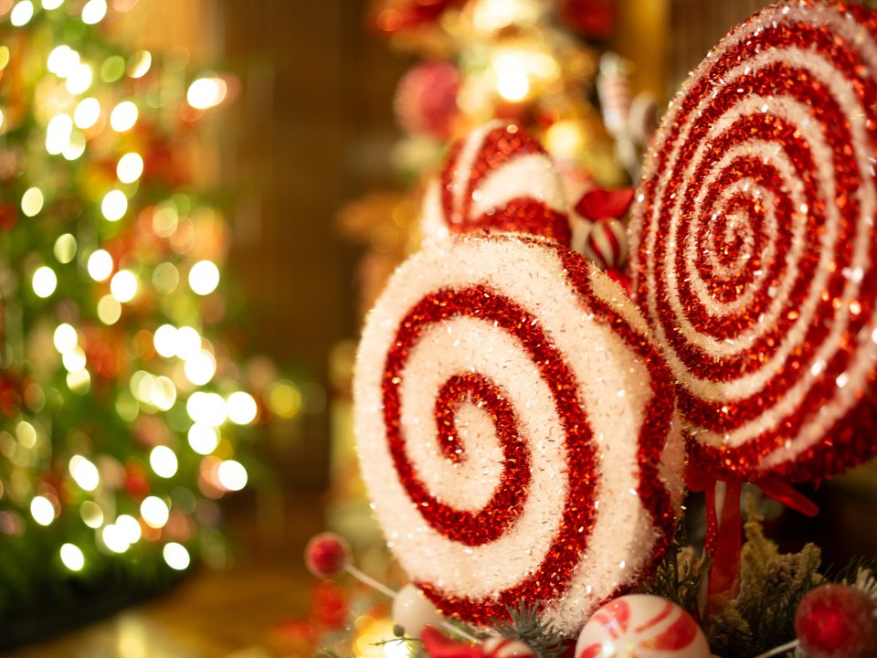 Faux-peppermint cand decorations in red and white swirls.
